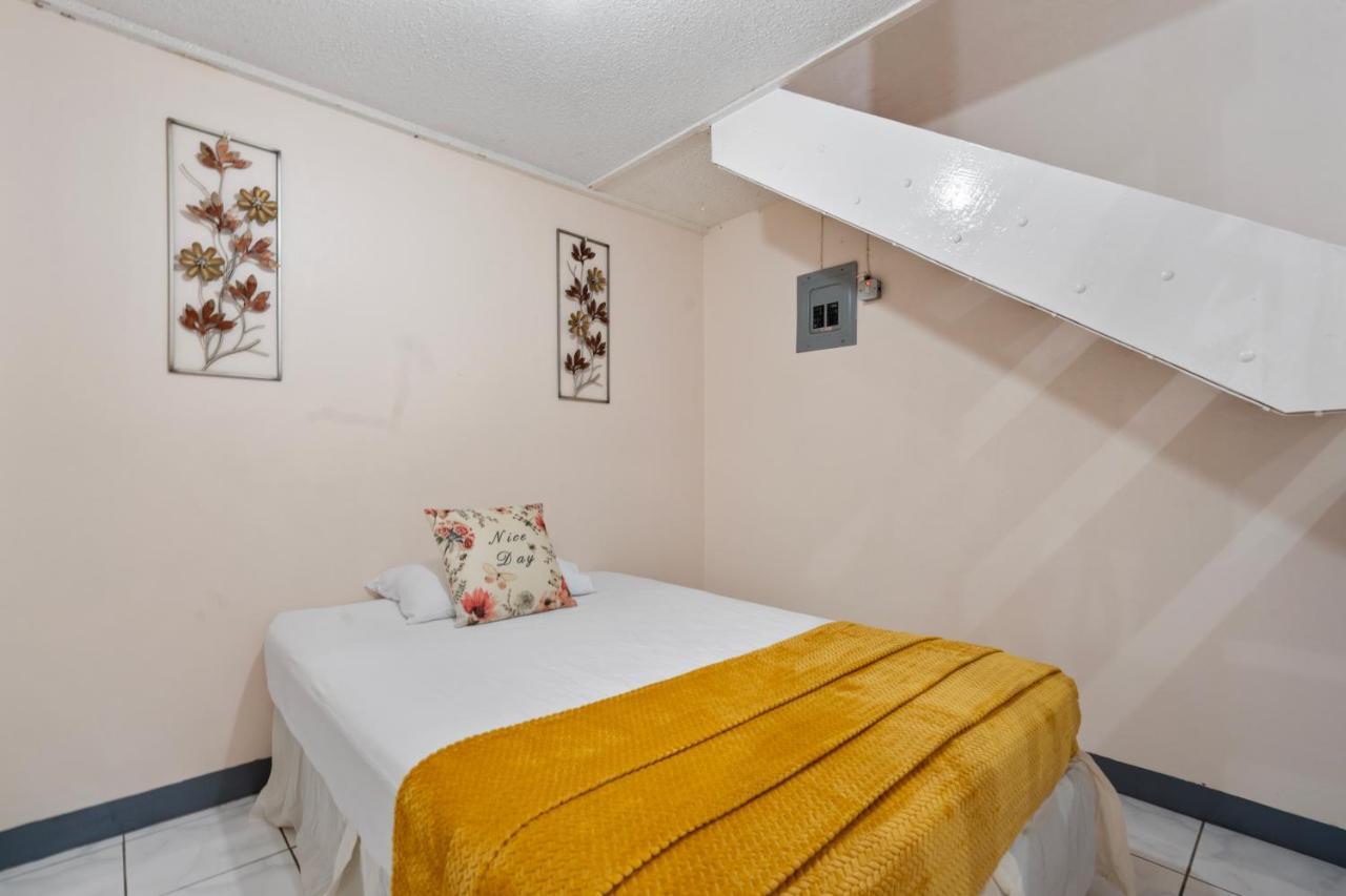 Shaw Park Gem Apt 12D Ocho Rios Exterior photo